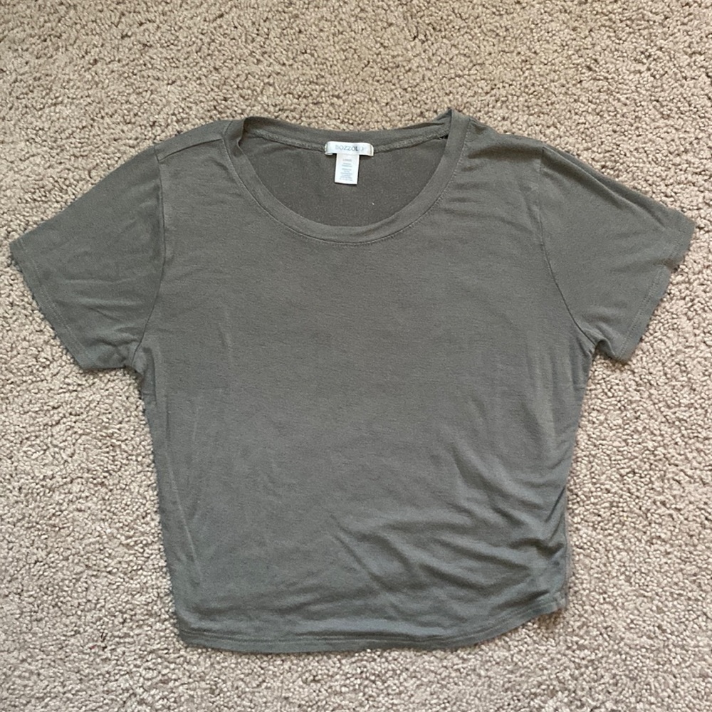 Short sleeve cropped shirt